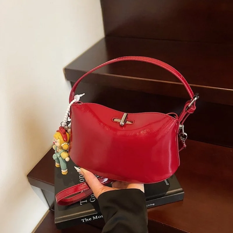 

Women's Messenger Bag Made Of Wildcat-Print Leather Featuring Austria Casual Vintage Lightweight Soft Daily Look