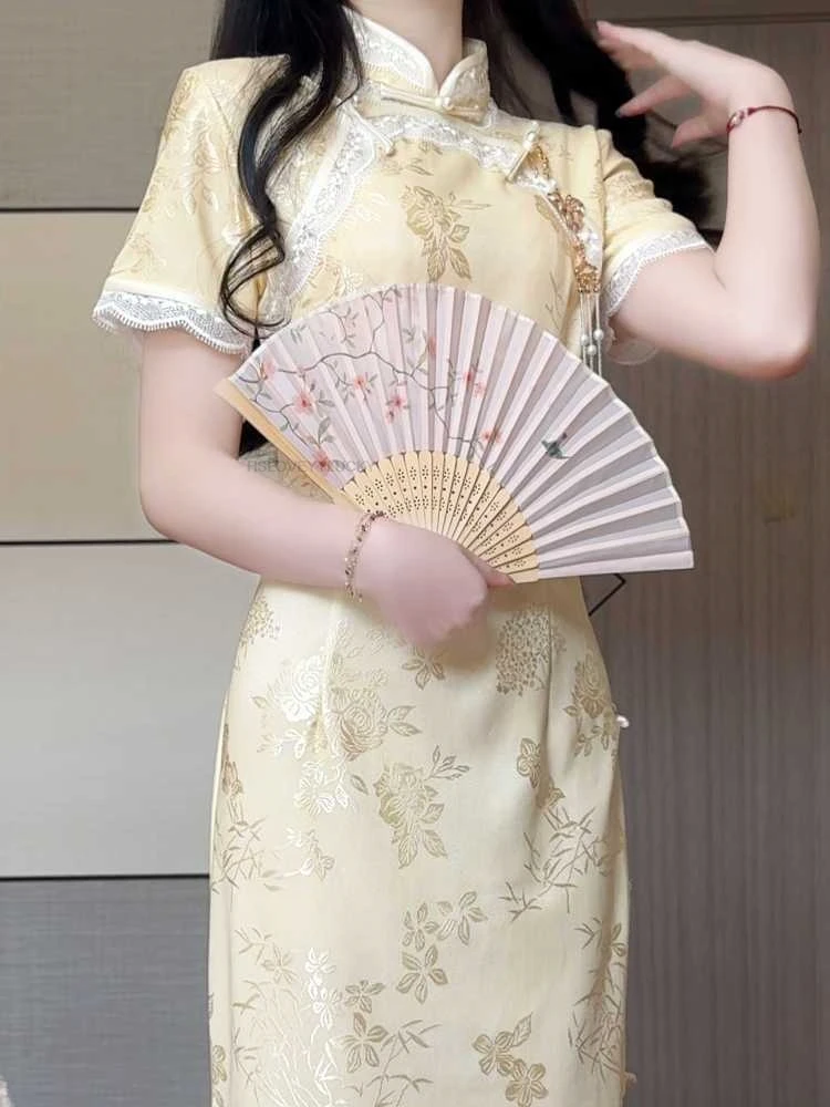 

Improved Short Sleeve Jacquard Cheongsam Retro Elegant Young Girl Chinese Style Yellow Lace Splicing Dress Autumn New Dress