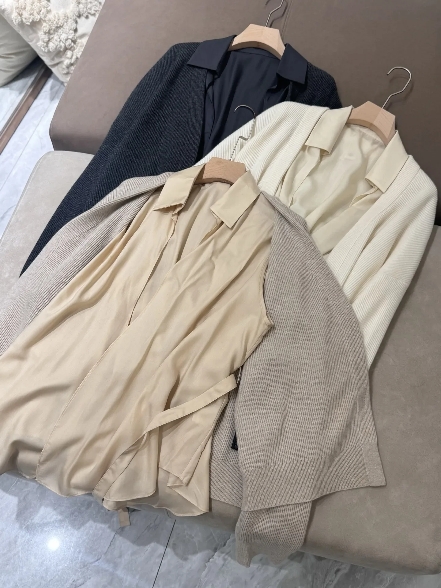

Women's 2-Piece Set Casual Female Cashmere Knit Cardigan With Shirt