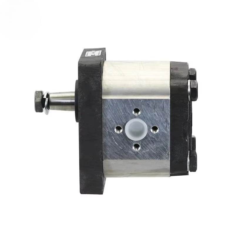 3546160M91 3539858M91 1825210M91 Hydraulic Pump Fit Tractor 330 333 353 353LX 3535 363