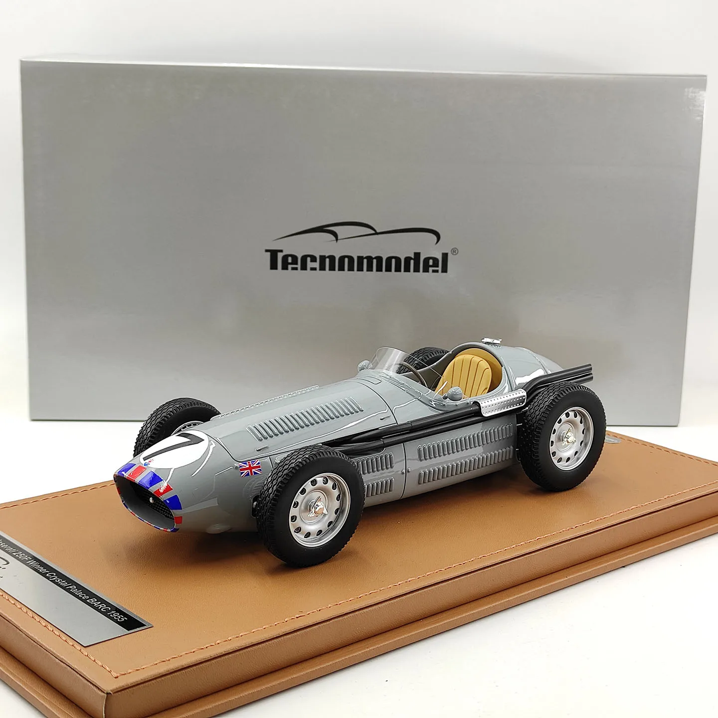 Tecnomodel 1:18 Scale 250F Crystal Palace 1955 resin car model