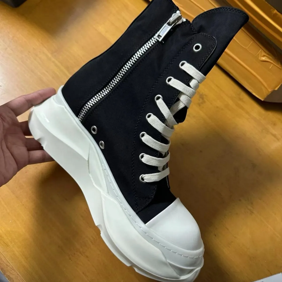 

Luxury Brand Designer Women Ankle Boot High Top Shoes Men Original Fashion Zipper Casual Sneakers Black Canvas Platform Shoe