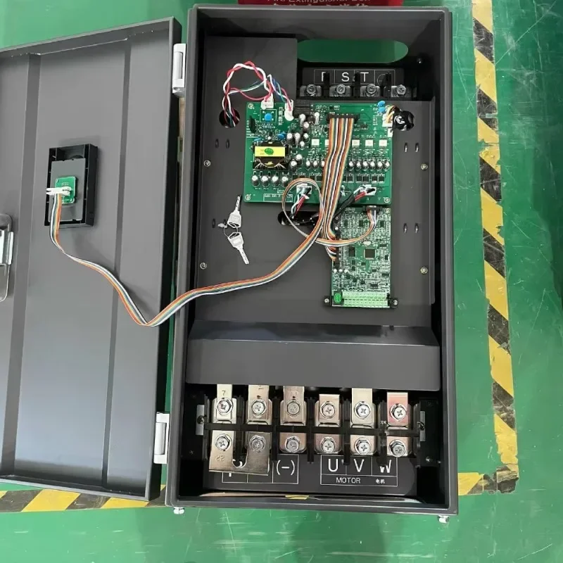 380V 460V VFD Drive 90kw 93kw 100kw 110kw 132kw Inverter 175hp Ac Motor Speed Controller