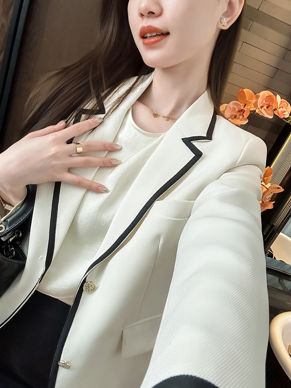 

Ele Bla-Bordered Suit Jaet by You See Sli Profional Look Premium Feel Women's Faion Autumn Commute Ready