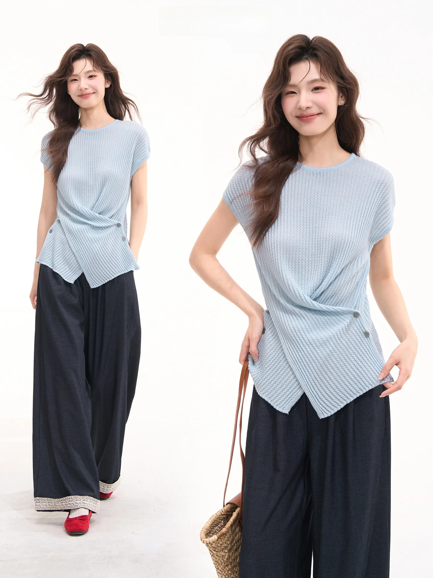 

Korean Style Women's Cross Knitted Sweater Summer Top Textured Design Sensation Floral Field Window Heme Design Sensation