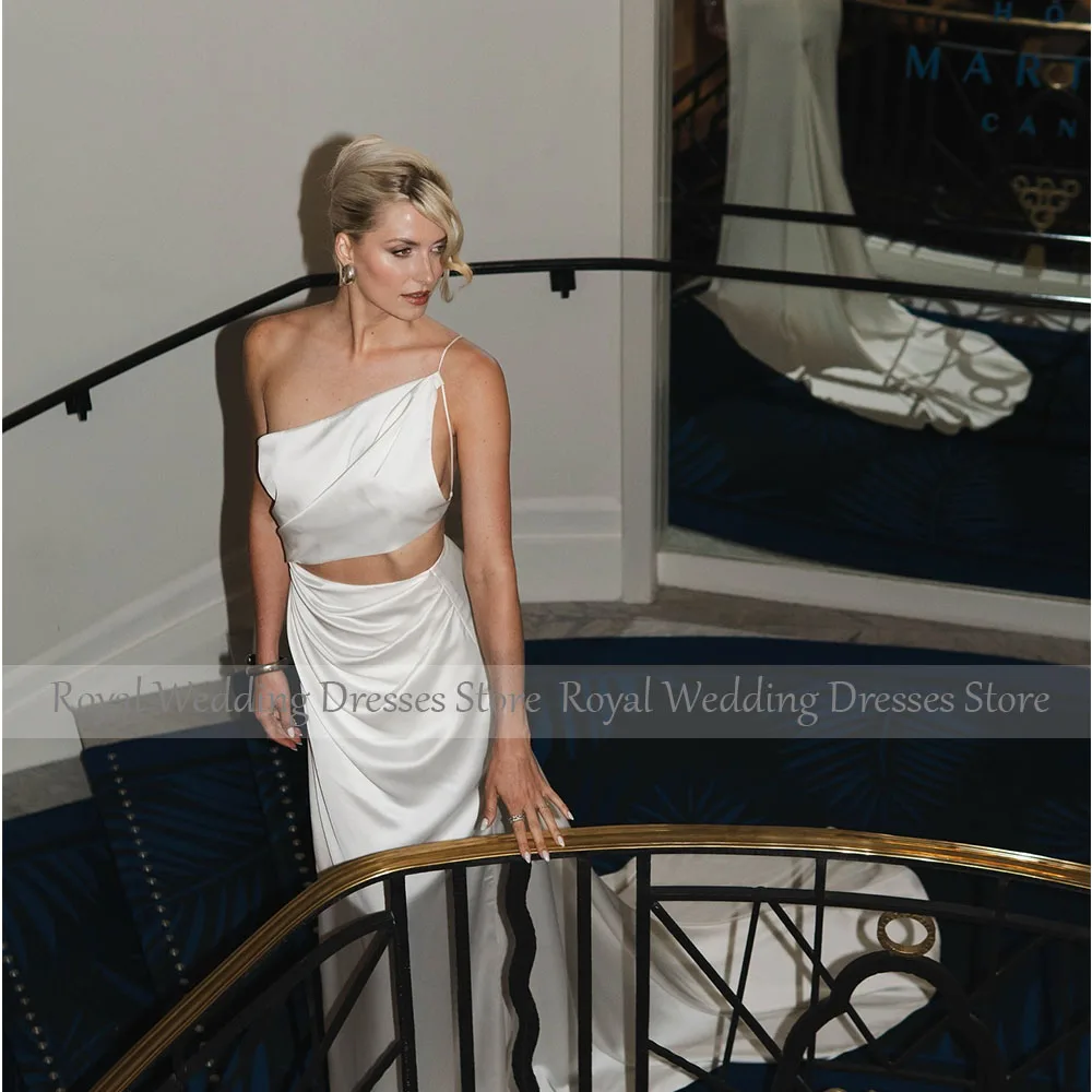 인어 아이보리 새틴 웨딩 드레스 한 어깨 새틴 섹시한 신부 드레스 민소매 바닥 길이 슬릿 웨딩 게스트 가운
