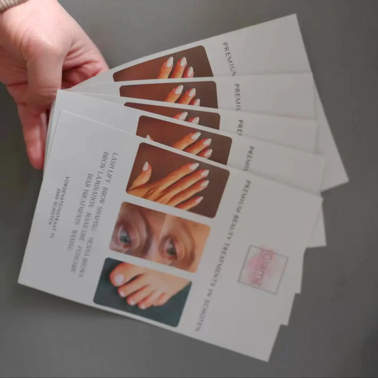 Customized A5 A6 business brochure design with your own double-sided color printing on 157 paper promotional flyers