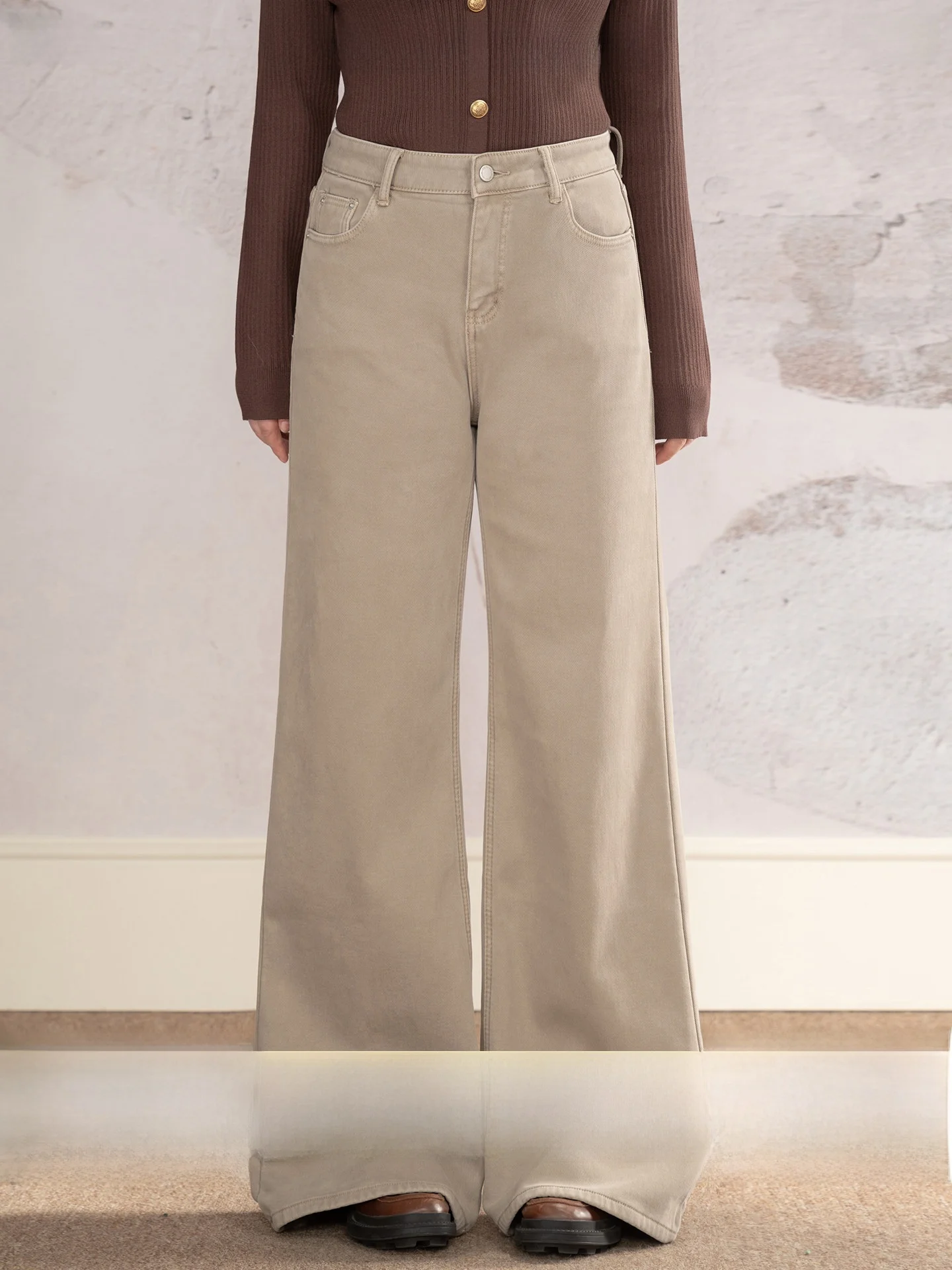 

Heynew plus Size Women's Fleece Lined Casual Wide Leg Jeans Winter High Waist Concealing Long Pants Coffee Milk Color