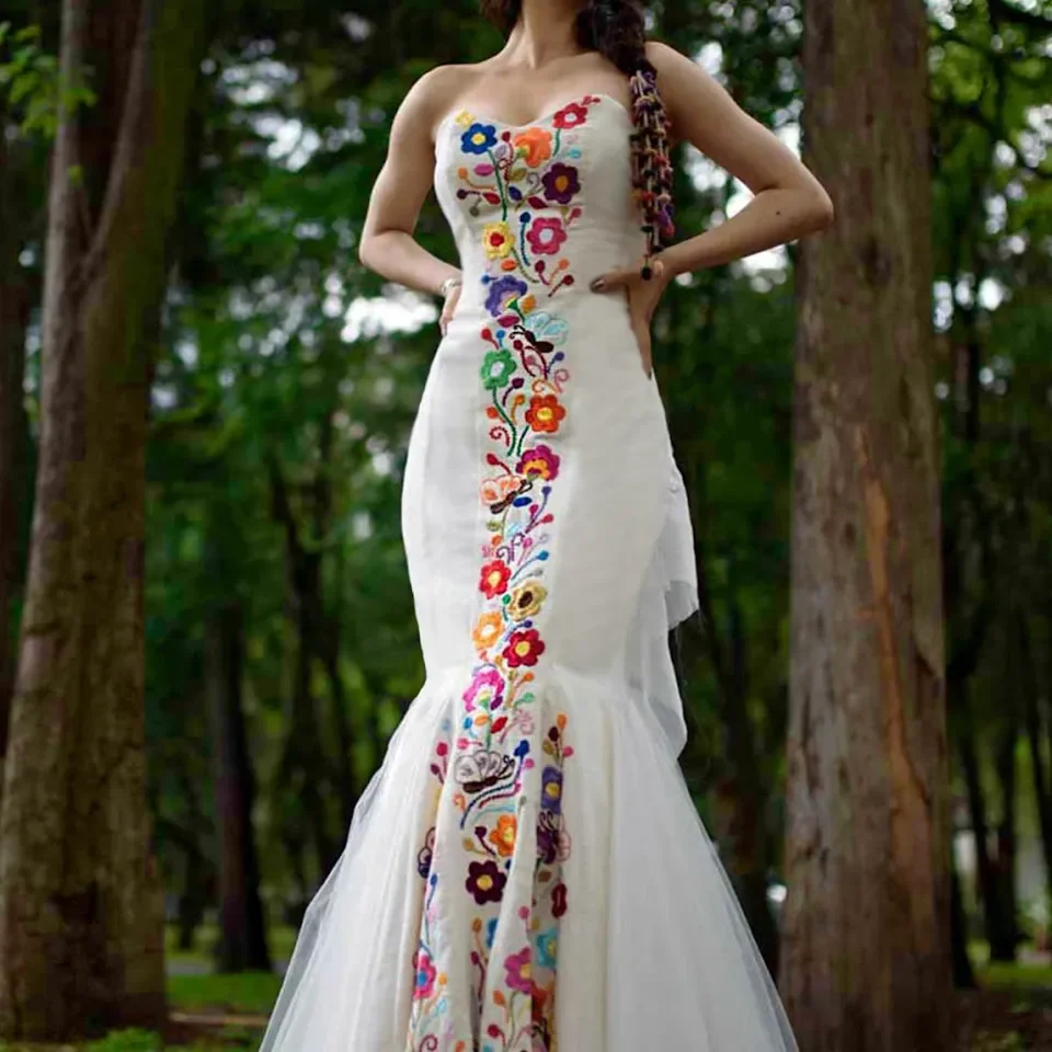 Vestido de novia de satén bordado Floral, traje largo de sirena, traje de jardín campestre, 2024