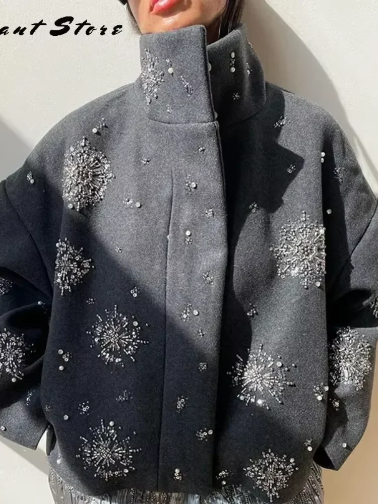 

Luxury Embroidery Loose Beading Women Coat Lapel Collar Bat Sleeve Solid Wool Blend Jacket 2025 New Lady Luxury Spring Outerwear
