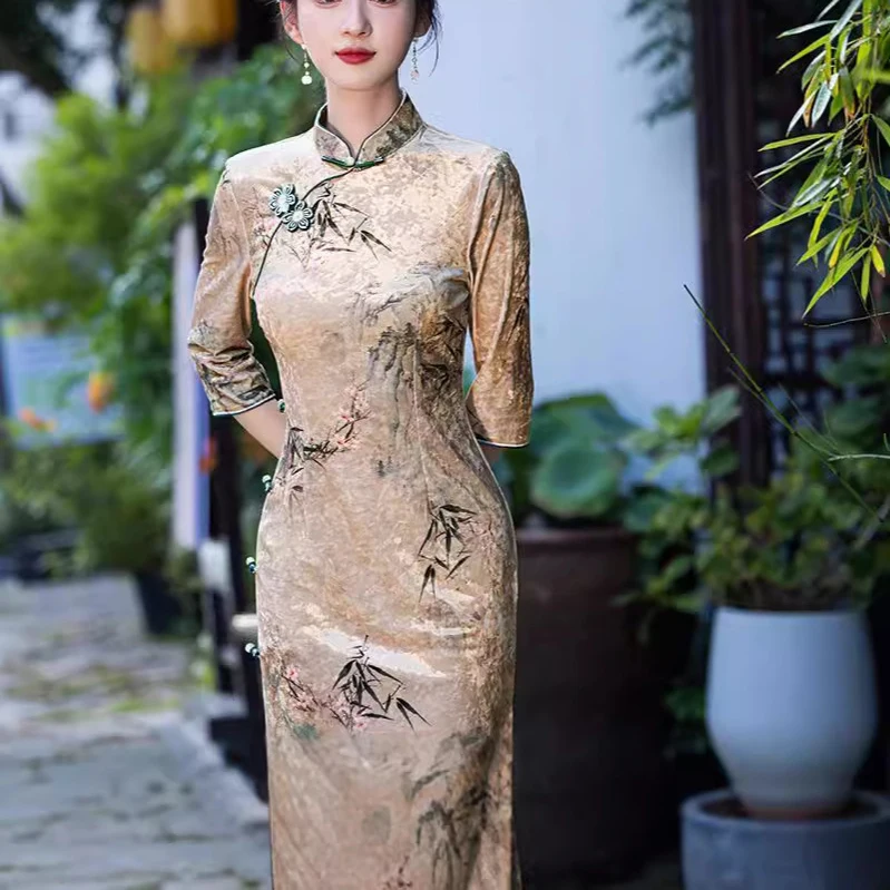 

Элегантное длинное бархатное платье-ципао с высоким воротом, осенне-зимнее, новое, в стиле ретро, для повседневной носки, модное, с золотыми стразами, женское