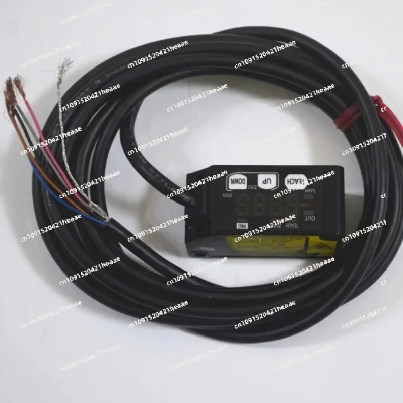 Suitable for  HG-C1400 Displacement Sensor