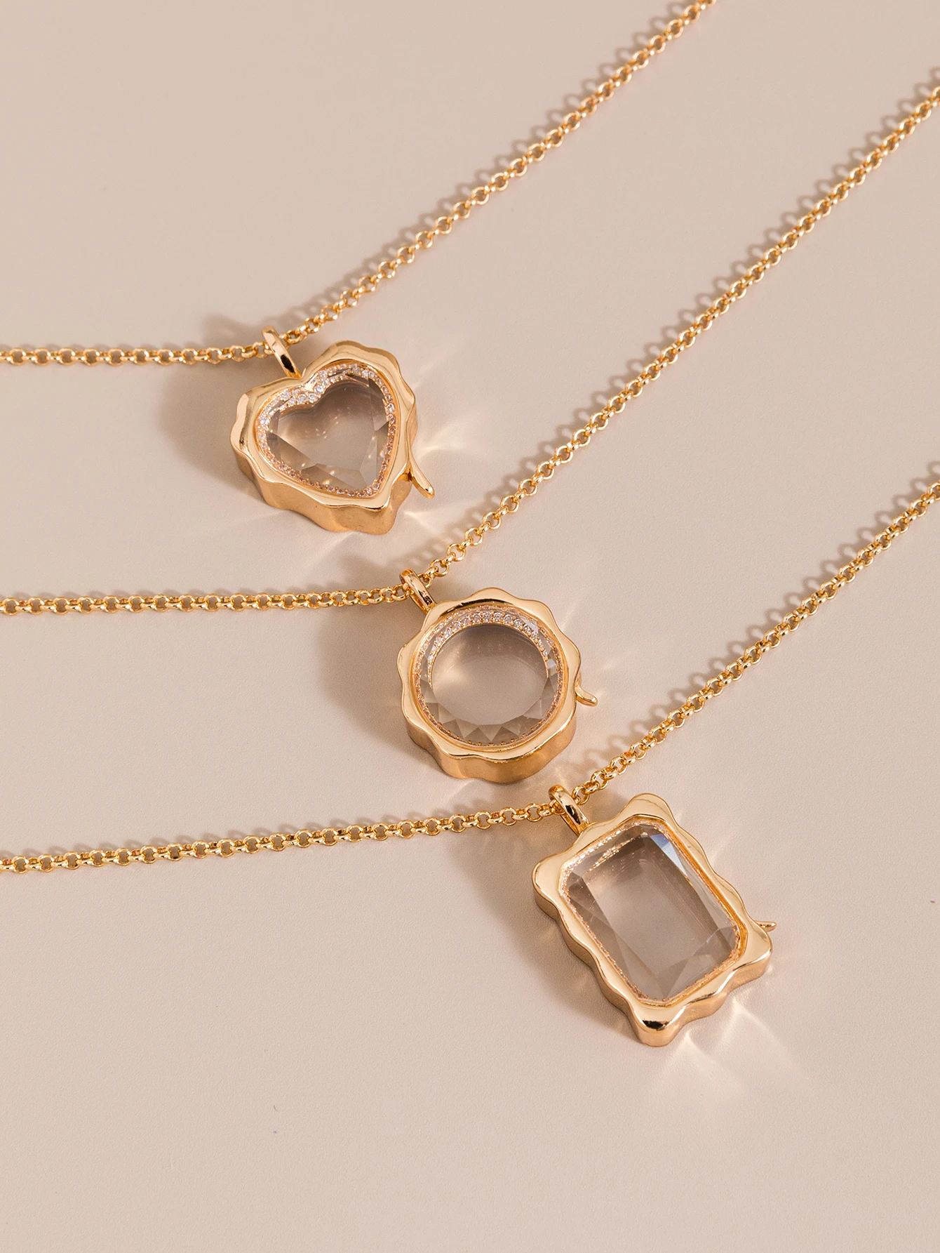 Modische und trendige, unregelmäßig herzförmige, quadratische, auf- und zuklappbare Box, DIY-Halskette, Schmuck für Damen – Detail 4