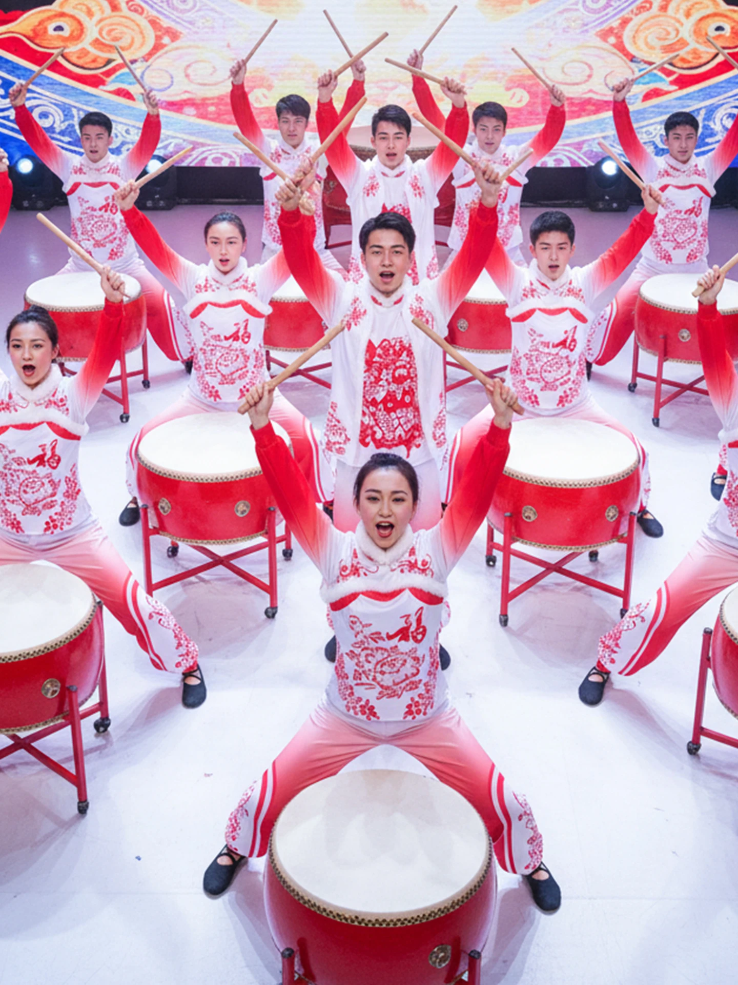 

2026 New Drum Performance Costume Adult Men Women Opening Dragon Waist Drum Wind Dance Drum Gong Winter Traditional Ethnic St...