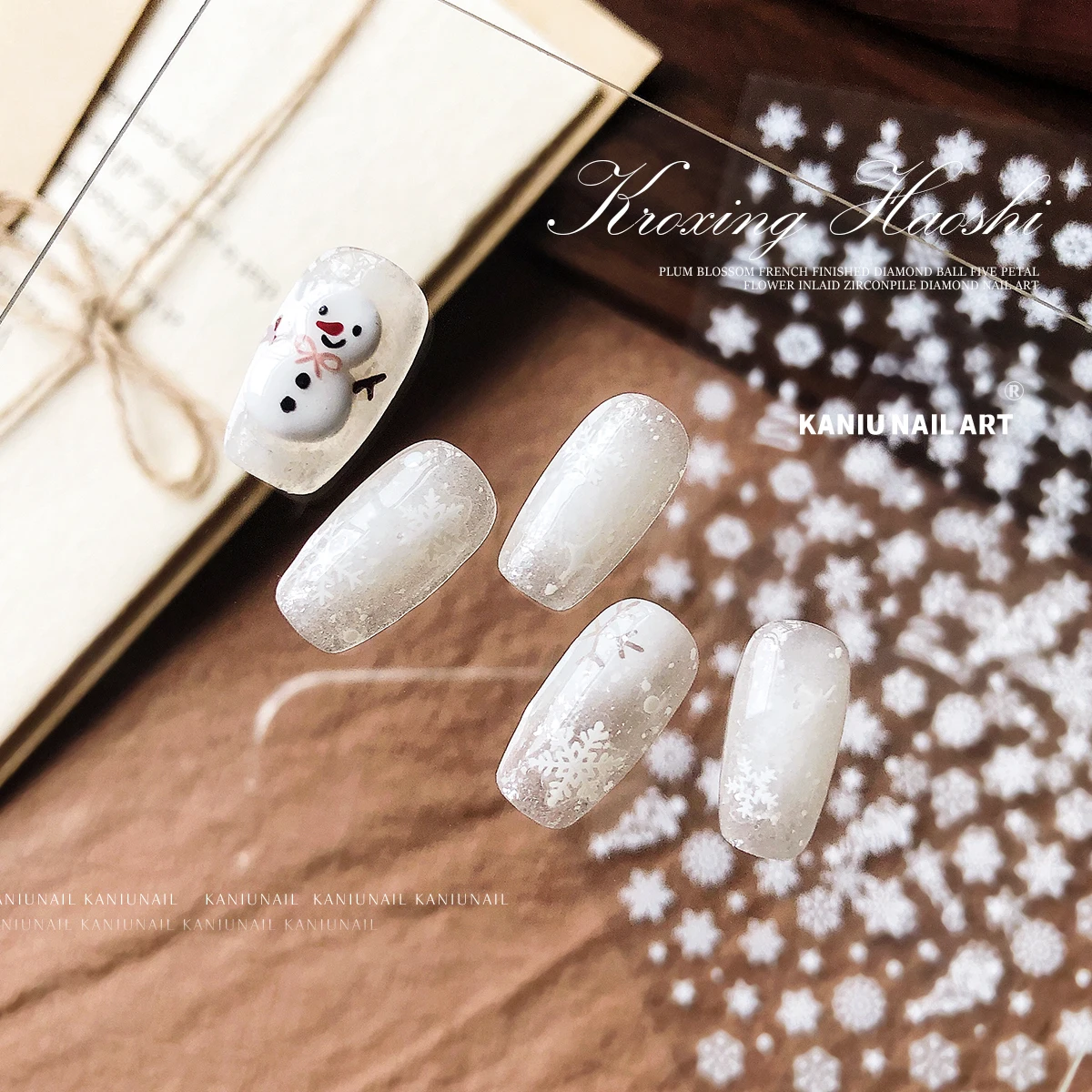 Kaniu 1/4 Uds 5D en relieve ahueca hacia fuera el copo de nieve blanco pegatina de uñas autoadhesiva Navidad invierno decoración de uñas