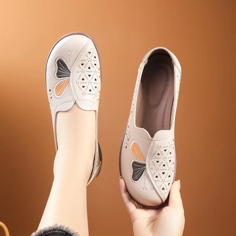 New Women Shoes Flat Knit Breathable Square Heel Fashionable Beautiful Princess Antiskid Rubber Sole Comfortable