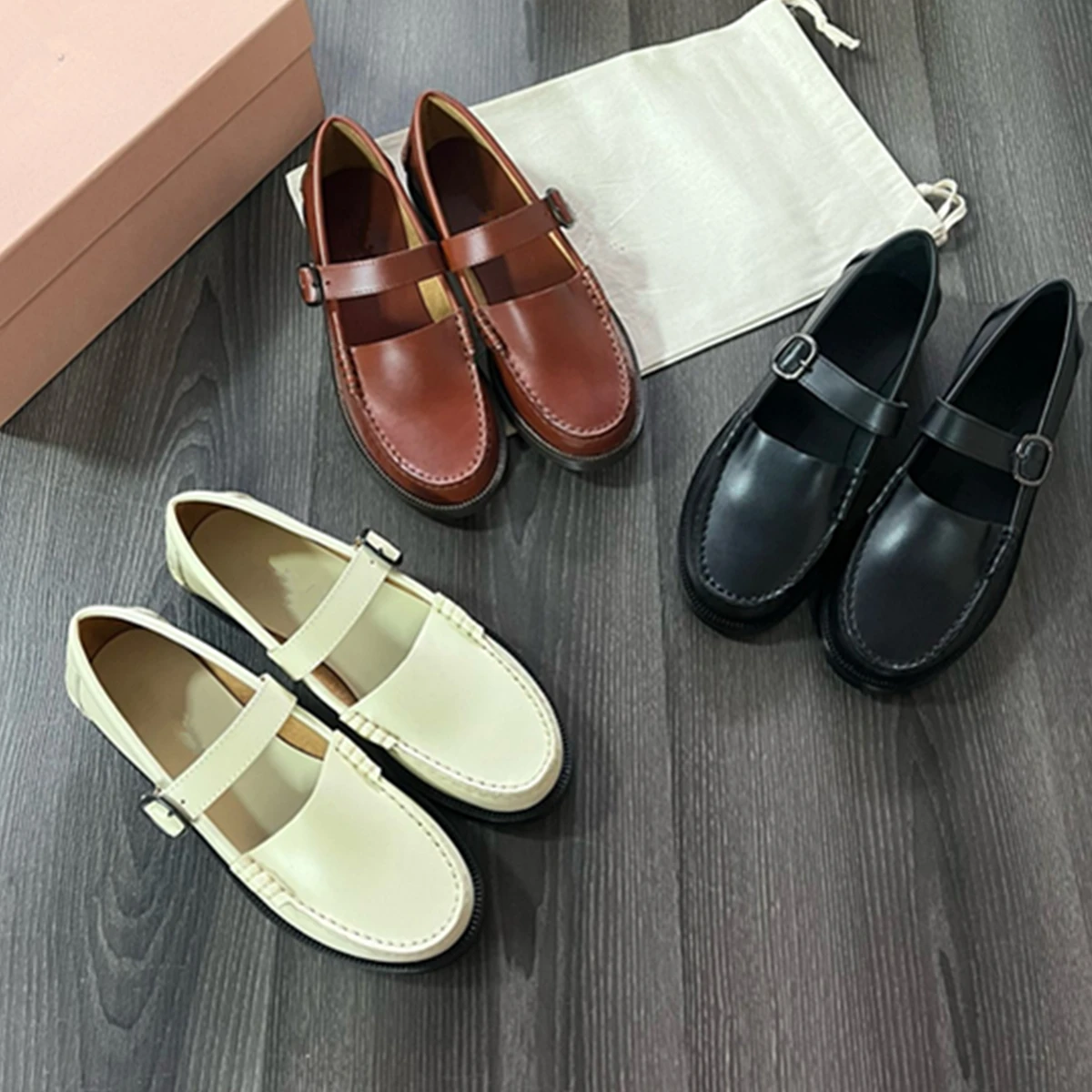 

Jenny&Dave Fashionable Elegan Handmade Flat Shoes Nordic Minimalist Retro Cowhide Leather Loafers Commuter Mary Jane Shoes Women