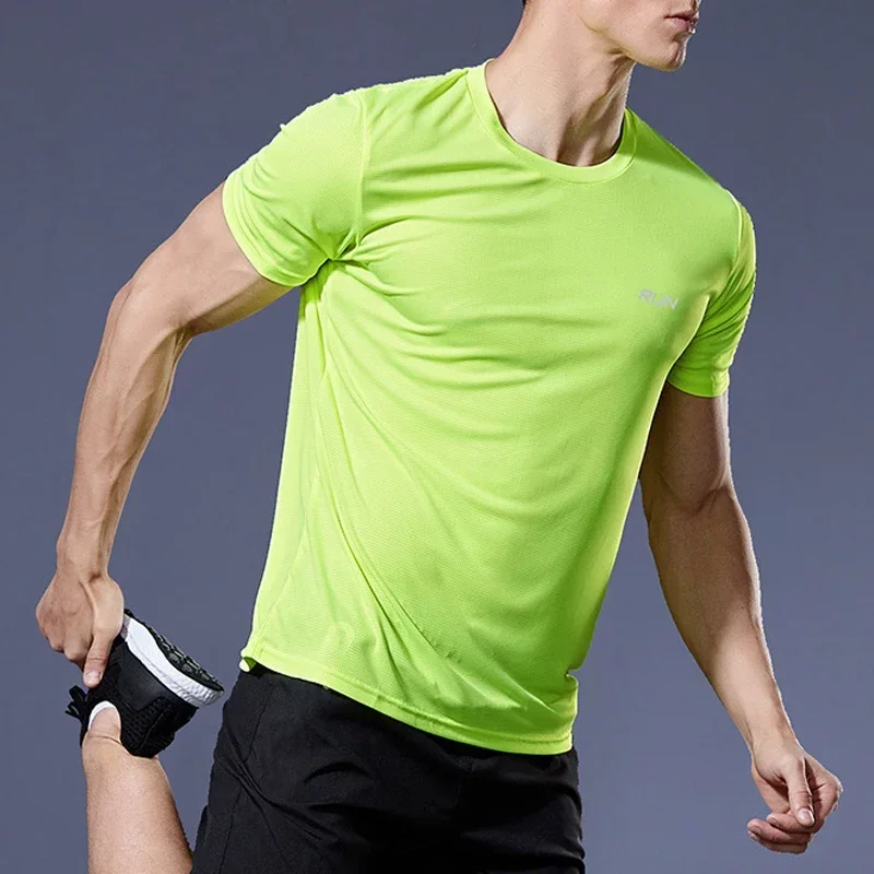 Summer High Elastic t-Shirt Men Breathable Ice Silk t Shirt Short Sleeve Casual Tops Quick Dry Gym Running Shirt Male Clothing image 2