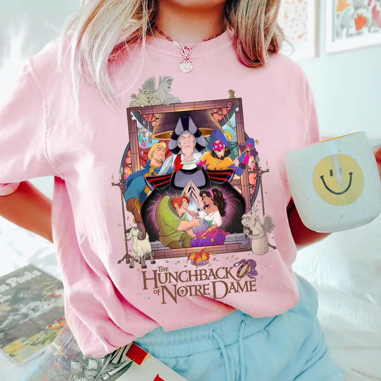 Camisa vintage de los años 90 El jorobado de Notre Dame Camisa gráfica Esmeralda y Quasimodo Camisa Disney