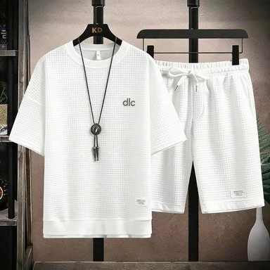 

Simple Style Waffle Knit Set Men dlc Letter Graphic Short Sleeve Tshirt And Shorts Suit Summer Fashion Outfit 2026