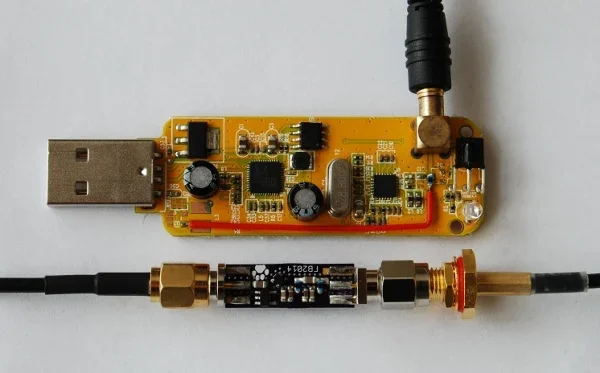 LNA for RTL Based SDR Receivers Low Noise Signal Amplifier