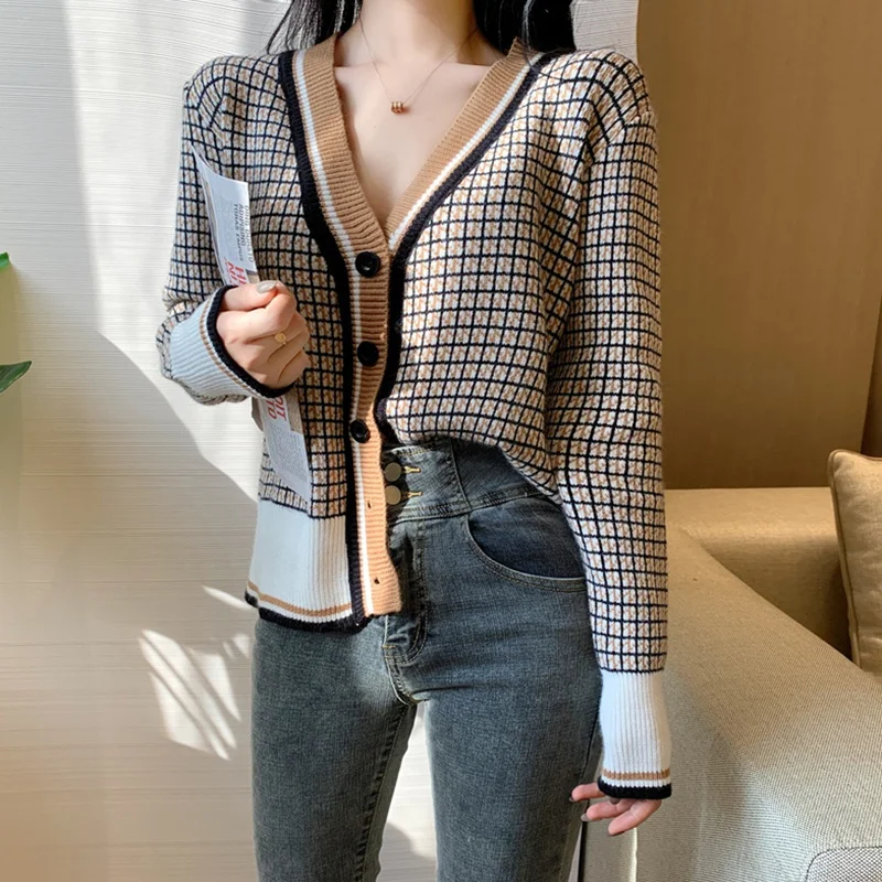 Autumn Winter Women  Sweet Cartoon Print Knit Short Cardigan Long Sleeve Casual Warm Loose Sweater