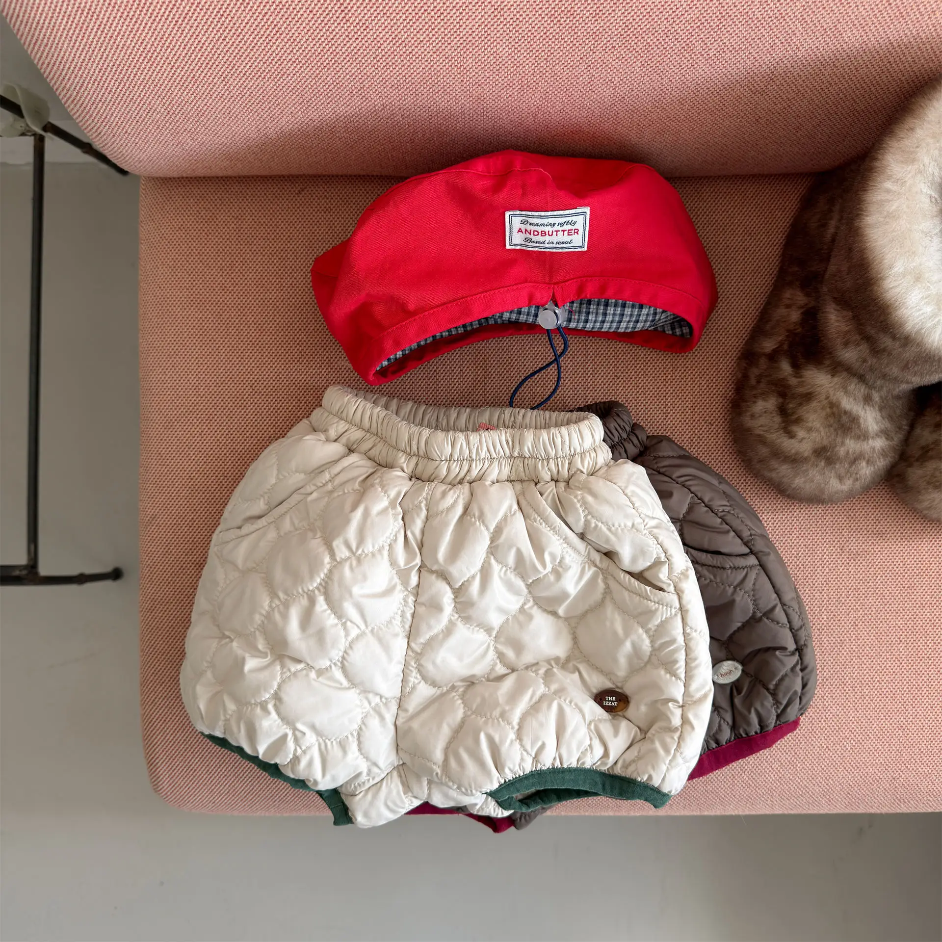 2026 Winter New Children Cotton Padded Shorts Fashion Versatile Girls Thick Warm Pants Kids Quilted Shorts Toddler Clothes