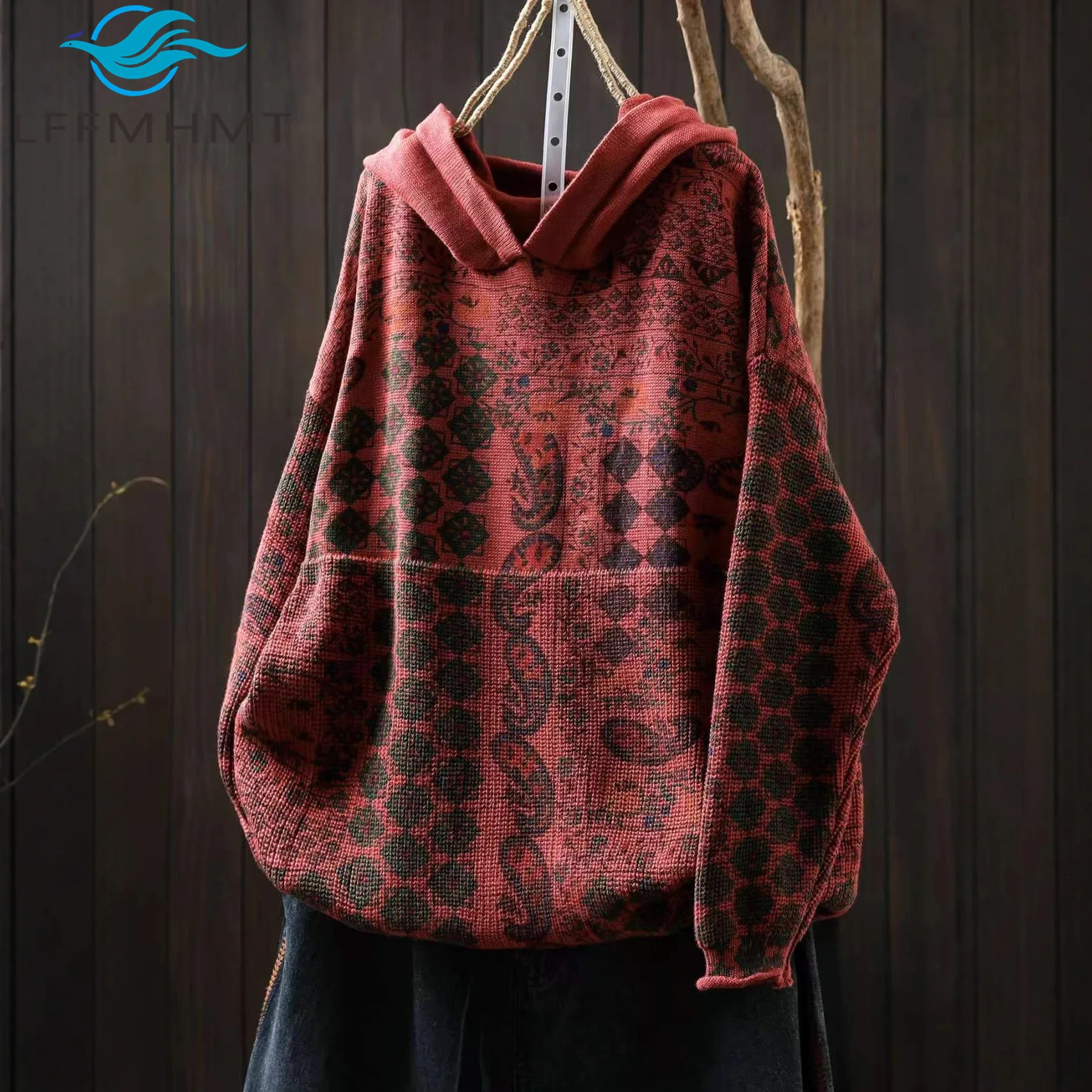 

2025 New Arrival Autumn Winter Vintage Print Cotton Thread Printed Hooded Knit Sweater for Women Loose Fit Casual Style Knitwear