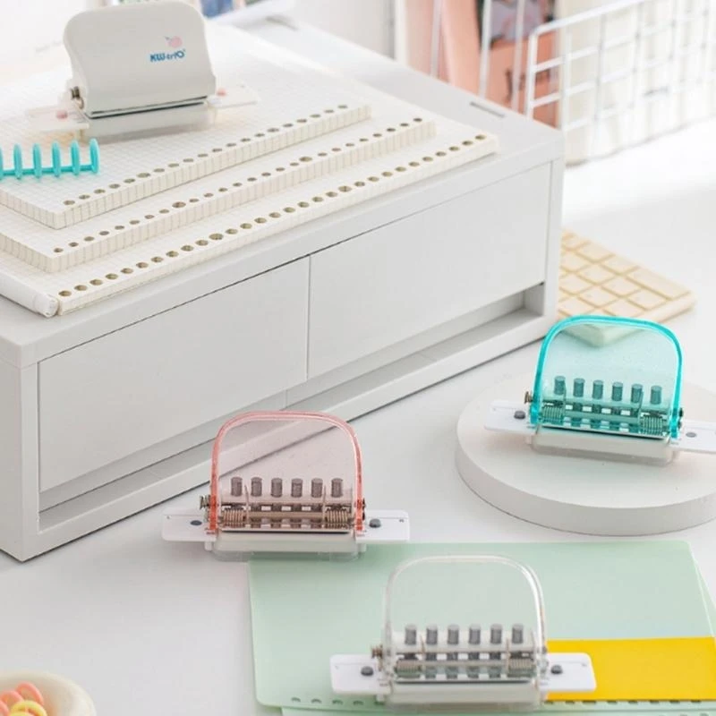 Portátil Hole Puncher Seis Hole Paper Puncher seis orifícios Puncador manual para casa