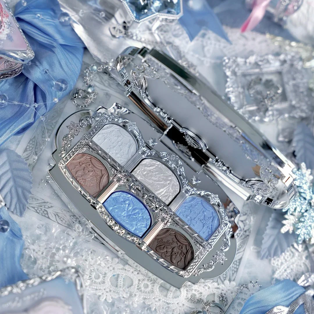 Flower Knows Snow Ballet Colle - Beauty In Makeup recension och pris