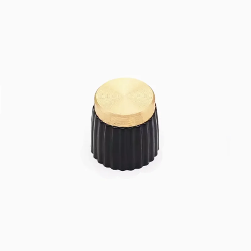 5 Stück 16x16mm Aluminium-Kunststoff-Set Zeiger / Zeigerloser Drehknopf für Marshall Gitarreneffektgerät Blumenförmiges Innenloch 6mm – Detail 9