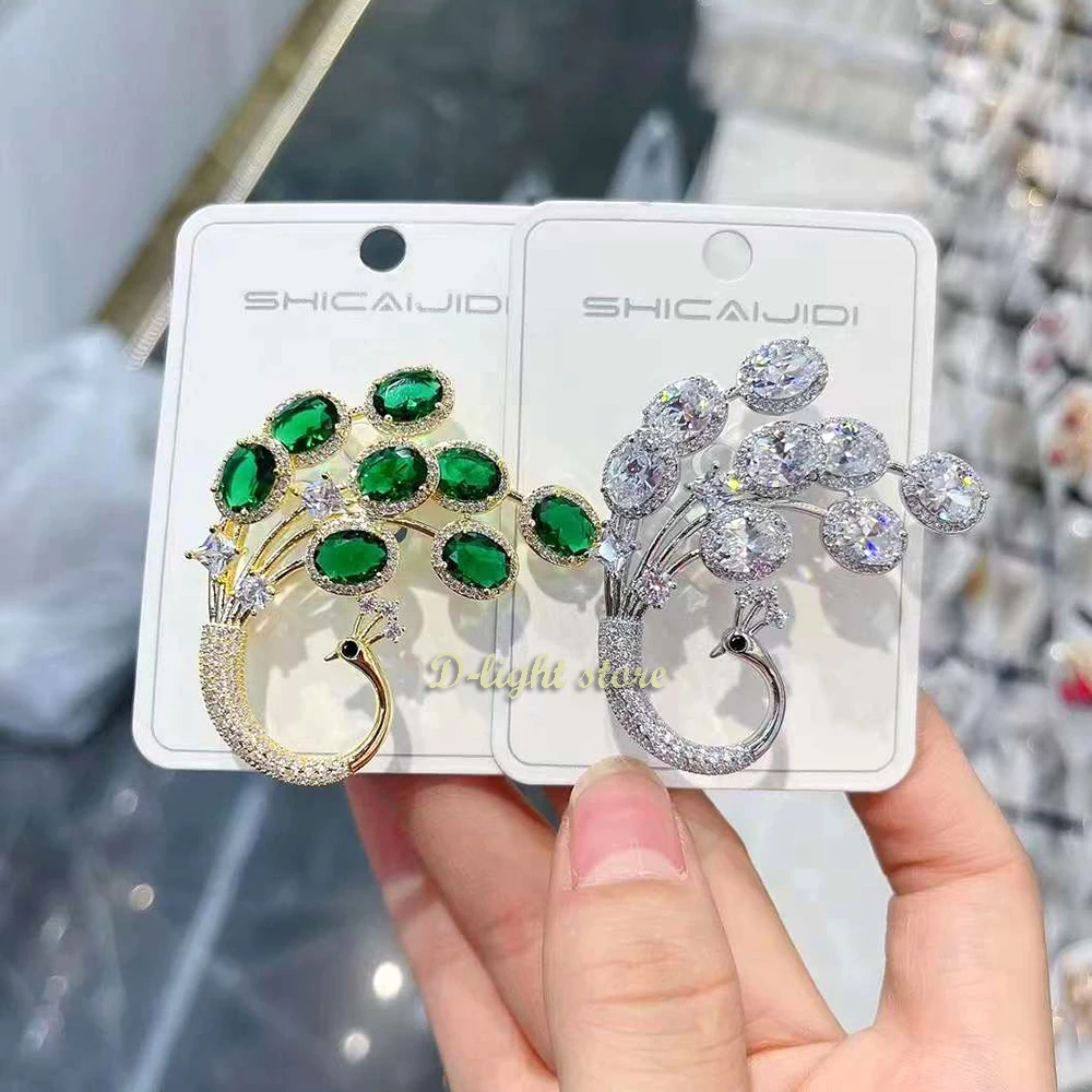 Exquisite Super Flash Phoenix Zircon Brooches Ladies Luxury Elegant Animal Brooches Dress Ethnic Style Retro Corsage Accessories