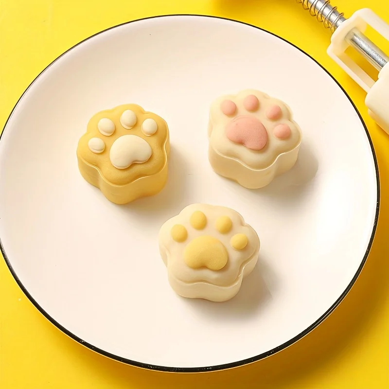 Mini Cute Cat Paw Shape Moon Cake Mold,Including 1 Mold And 1 Stamps,DIY Hand Press Moon Cake,Mung Bean Cake,Cookie,Pastry Mold