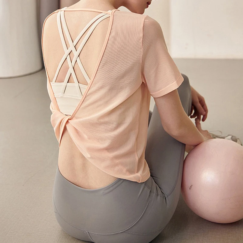 Aiithuug Sexy Twisted Back Yoga Top Women\'s Crew Neck Breathable Mesh Loose Crop Top Short Sleeve Fitness Pilates Gym Sportswear
