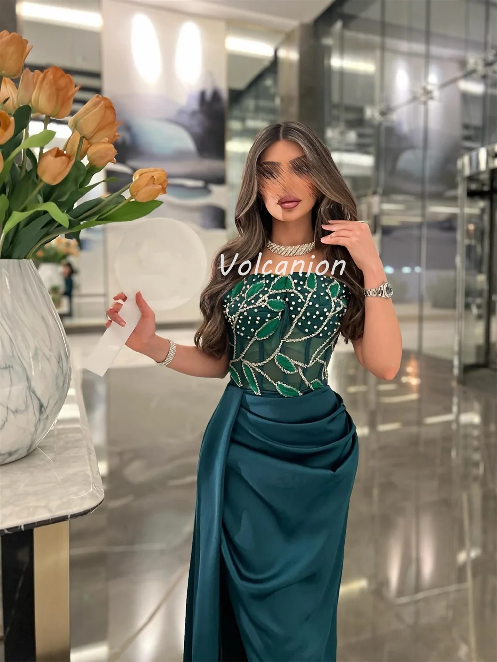 تخصيص الطراز الحديث رائعة Charmeuse حجر الراين زين Ruched مستقيم فساتين طويلة حمالة فساتين المناسبات حسب الطلب #2