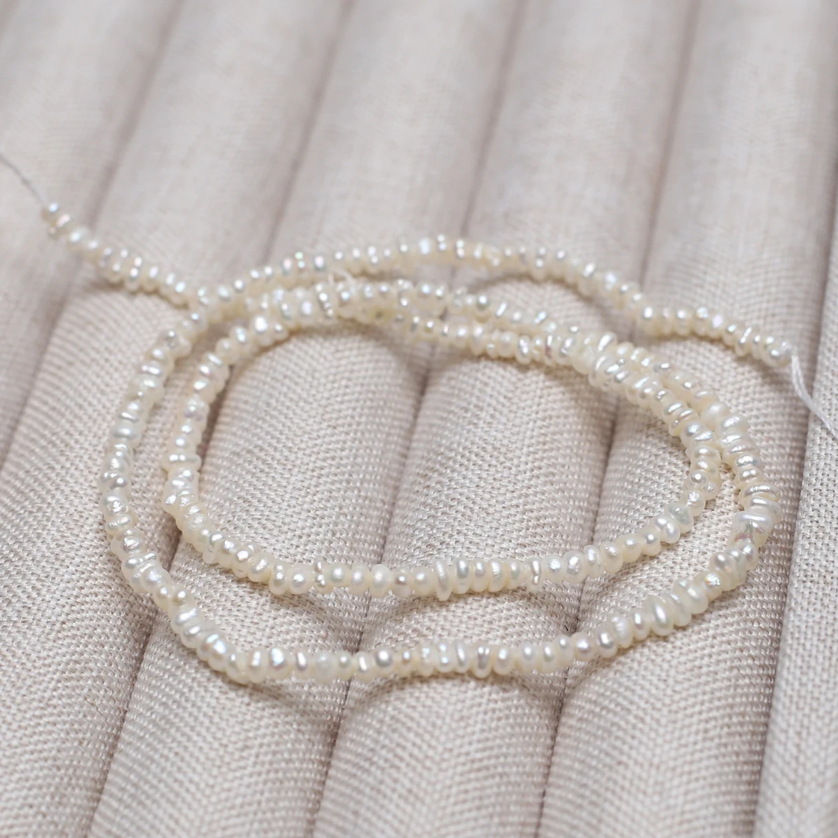 

2-3mm AAA Small Natural Freshwater White Round Flat Pearl Bead Jewelry Gift Make DIY Necklace Bracelet Accessories Wedding Gift