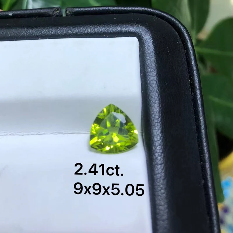 

VANTJ Natural Peridot Loose Gemstone Tri Cut 9mm for Silver Gold Mounting DIY Decoration Fine Jewelry