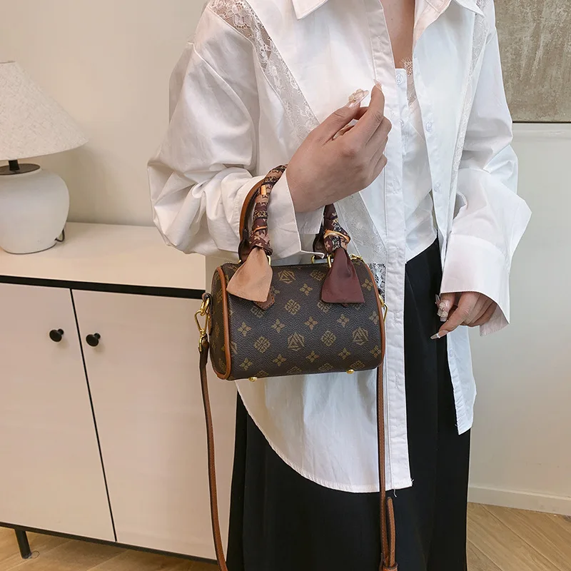 sac-boston-imprime-ours-2025-pour-femmes-sac-a-bandouliere-minimaliste-sac-a-main-a-la-mode
