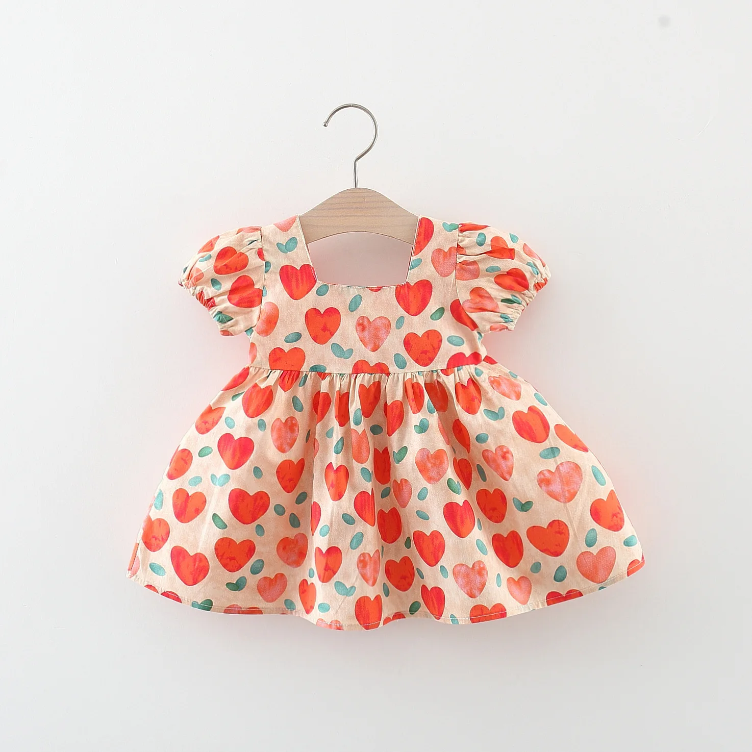 Summer New Cute Full of Love Short Sleeved Cotton Dress for Girls Korean Back Bow Dress Suitable for 0-3 Year Old Babies