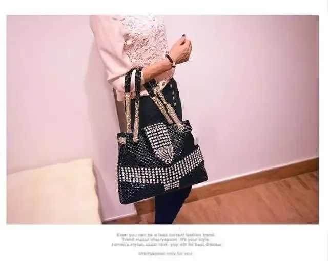 Sac seau rayé de haute qualité, diamants brillants en cristal, sac à main de grande capacité pour femmes, sac à bandoulière, sacoche