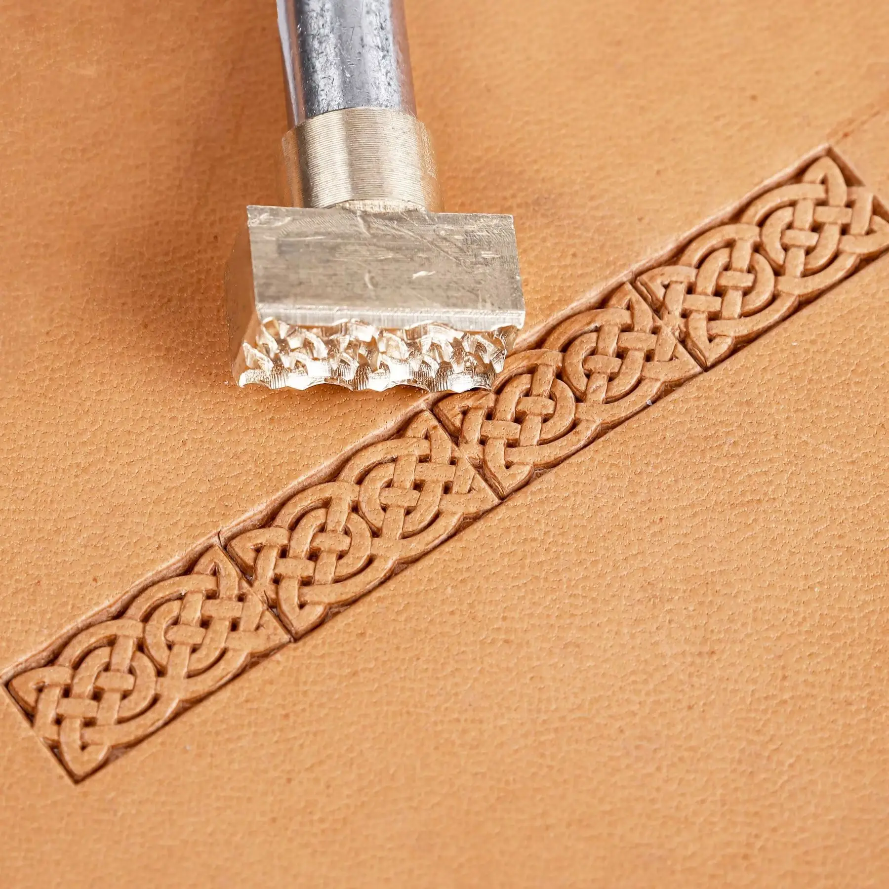 16x8mm Celtic Knot Brass Embossing Stamp Vintage Irish Border Pattern Hot Press Mold for Leather Decoration