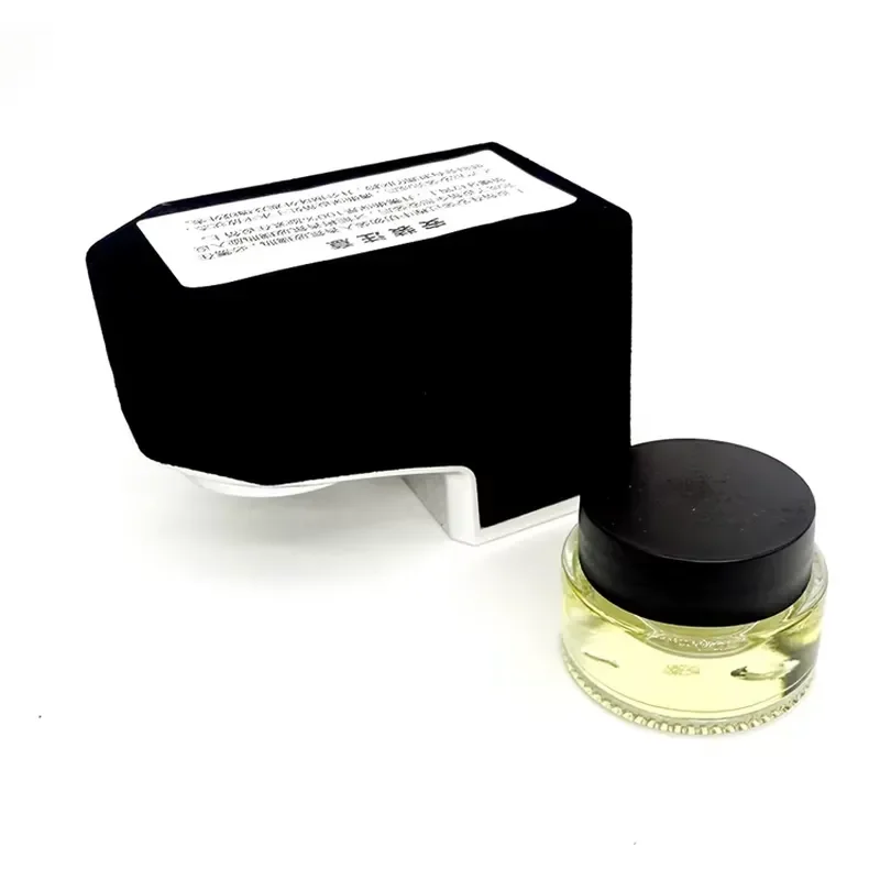 Portable Air Freshener Electronic Custom Aromatherapy 12v Car Perfume Oil Car Essential Oil Aroma Diffuser