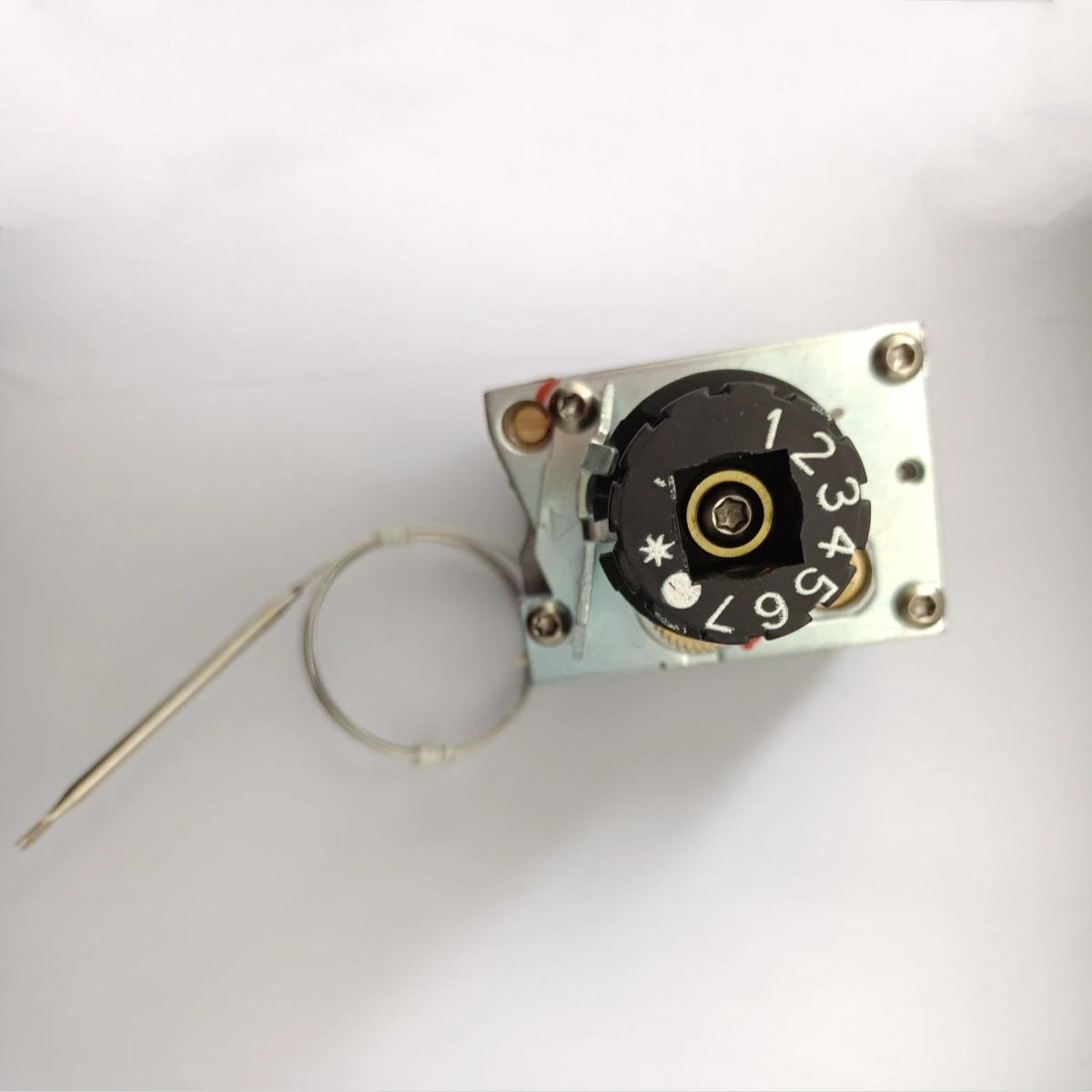 Thermostatic Gas Control Thermostat Valve 100-340℃ Modulating and On-off Thermostat