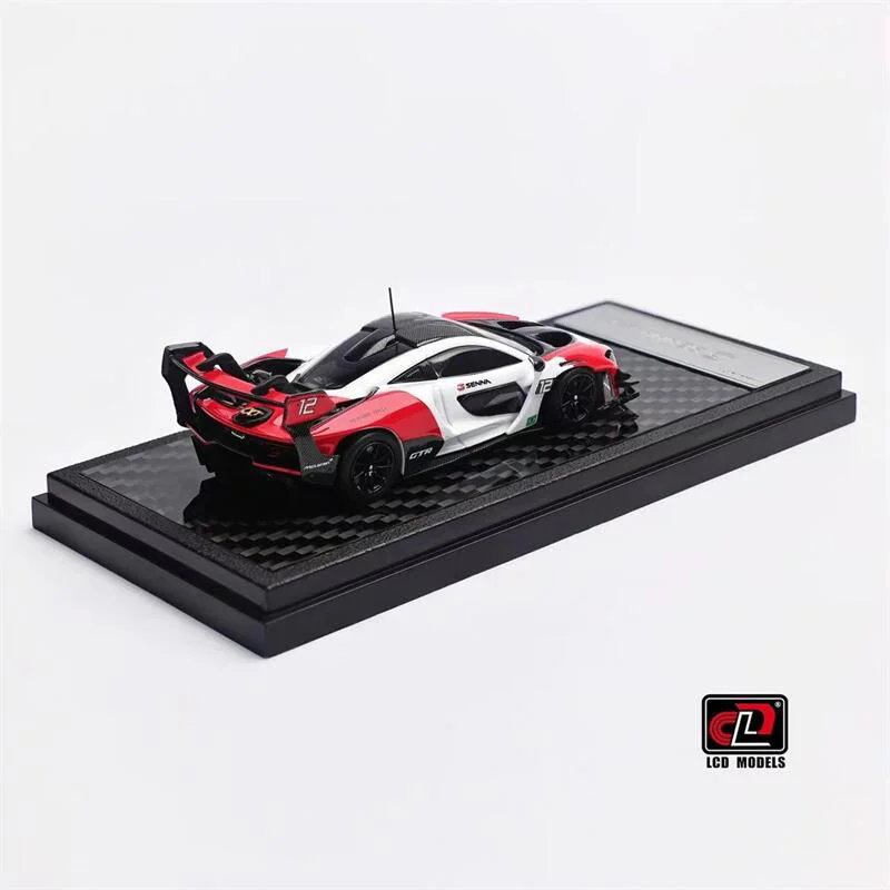 LCD 1:64 Senna Rood Wit Collectie Miniatuur Gegoten Modelauto