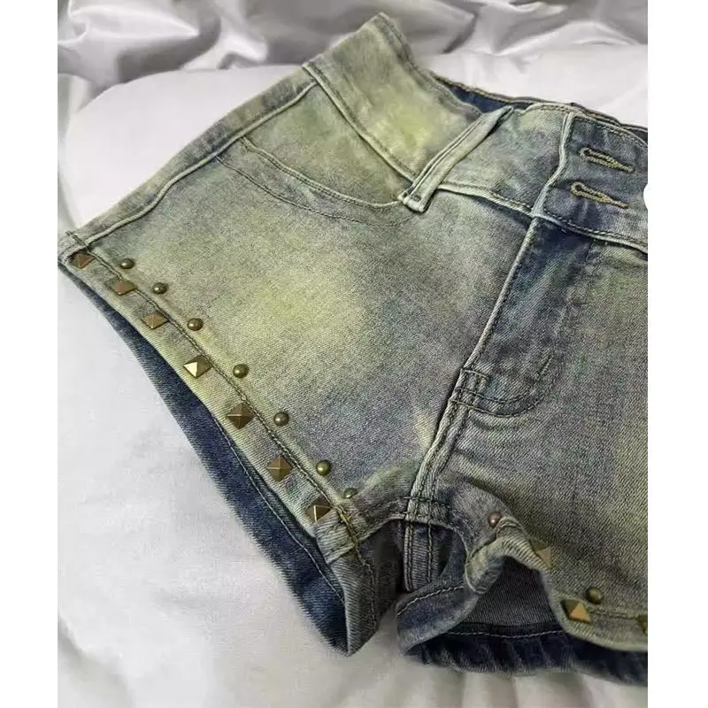 Y2k 리벳 데님 반바지 여성 여름 섹시 스키니 탄성 엉덩이 스트레이트 A-Word 청바지 핫 바지