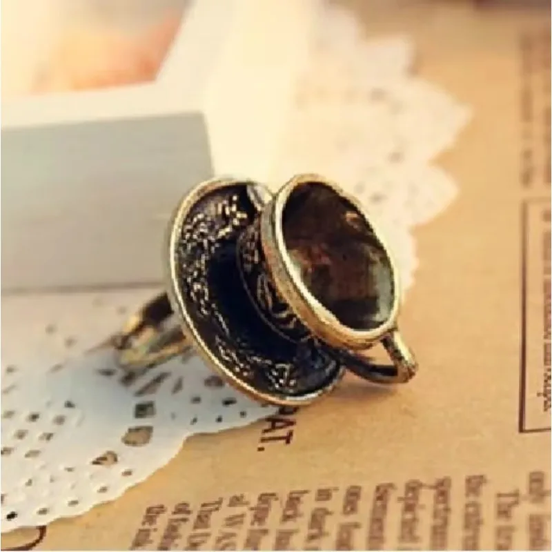 Vintage Fun Three-dimensional Coffee Cup Spoon Adjustable Ring Women Creative Personality Index Finger Ring Party Jewelry