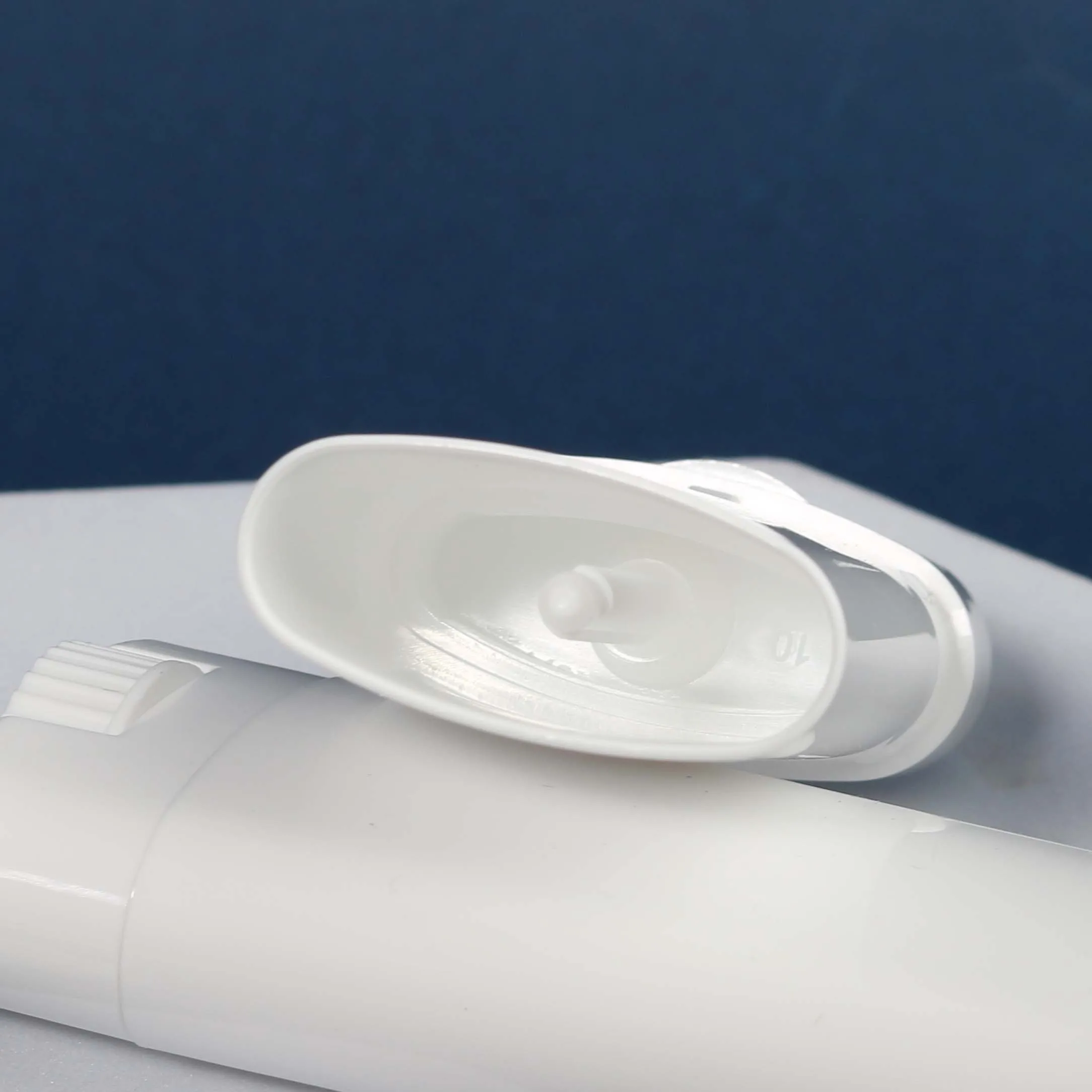 15 مللي حاويات عصا مزيل العرق الفارغة علبة عطر صلبة أنبوب بلسم الشفاه أنابيب تويست متابعة حاويات غسول صلبة لشعار البار #6