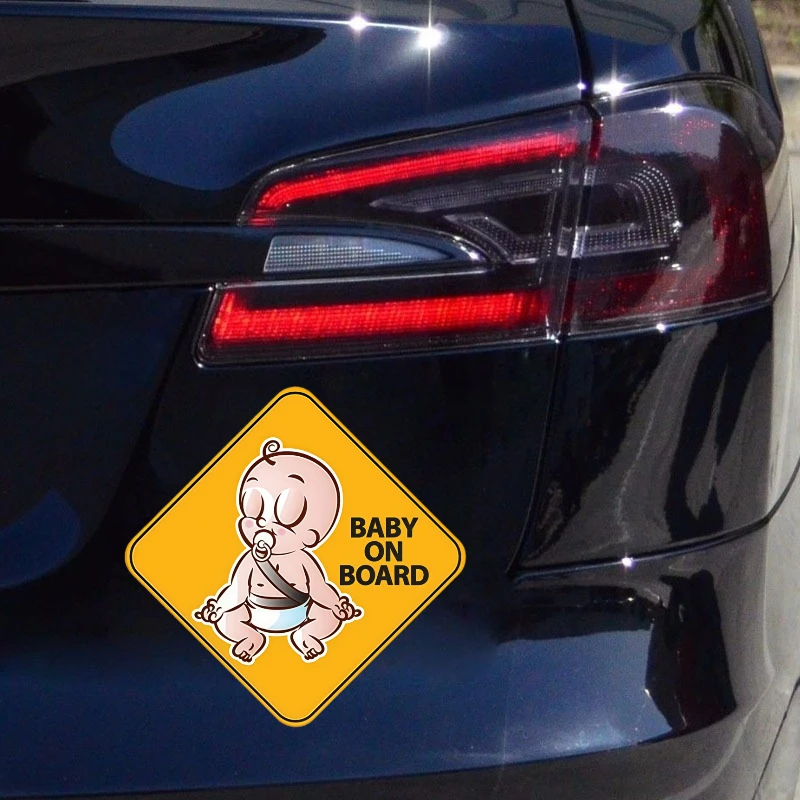 

Милая детская наклейка на борту автомобиля-медитирующая соска для младенцев, желтый дизайн, водонепроницаемая виниловая наклейка для напоминания о безопасности автомобиля