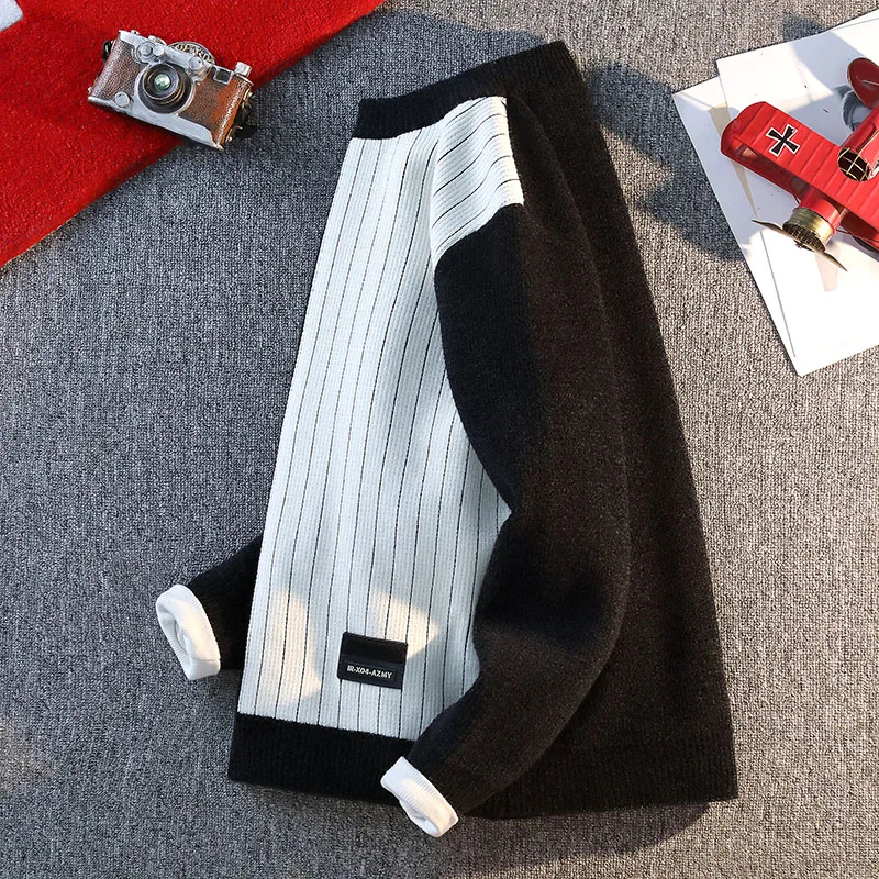 เสื้อสเวตเตอร์คอโอ แฟชั่นสีบล็อก อบอุ่น สำหรับฤดูใบไม้ร่วง/ฤดูหนาว ปี 2025 เสื้อไหมพรมถักสำหรับผู้ชาย สวมใส่สบายๆ อยู่บ้าน