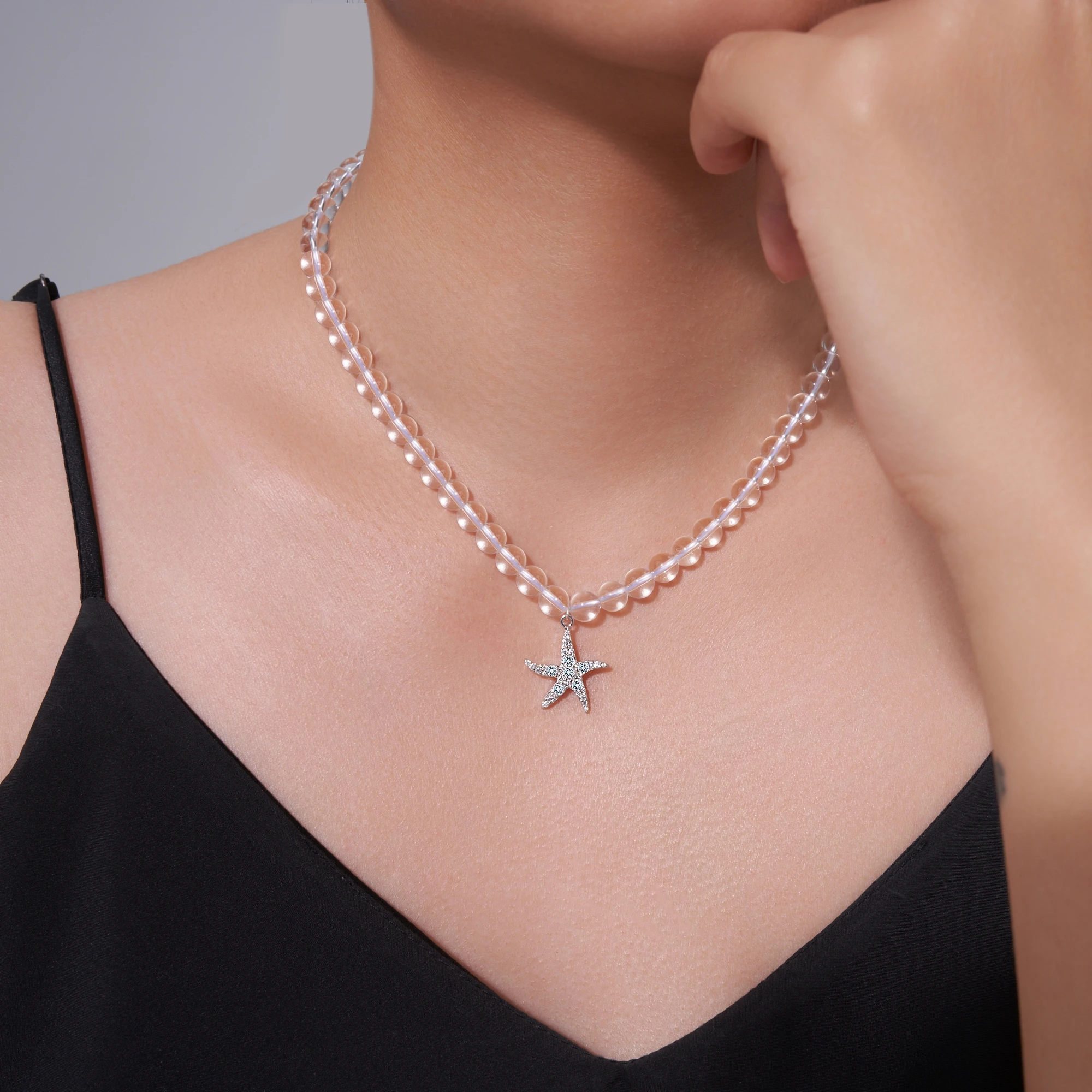 

JIUZUAN Moissanite Starfish Pendant Necklace S925 Silver Plated 18K White Gold Polished for Wedding Daily Wear Necklace